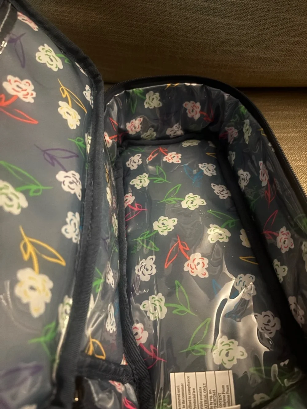 Lug Stowaway Cosmetic Case Bright Floral NWT